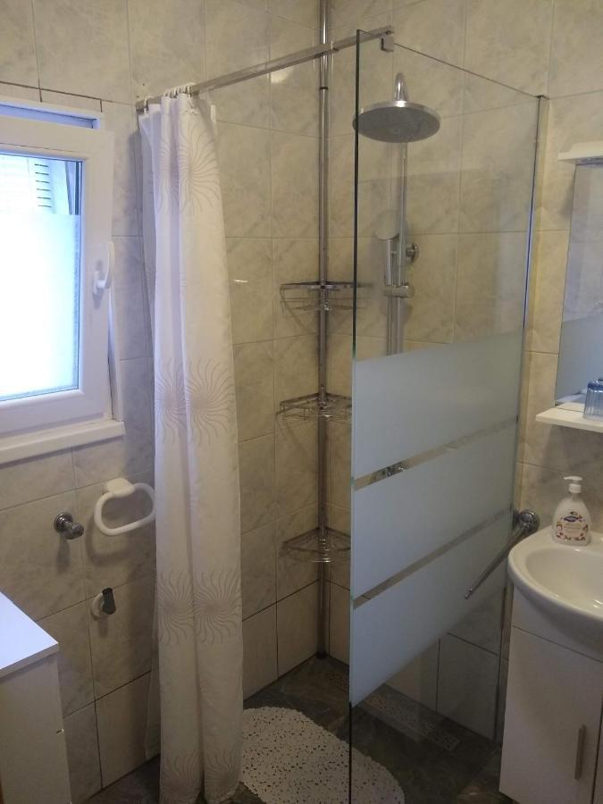 Holiday Home Bura Ρόβινι Εξωτερικό φωτογραφία