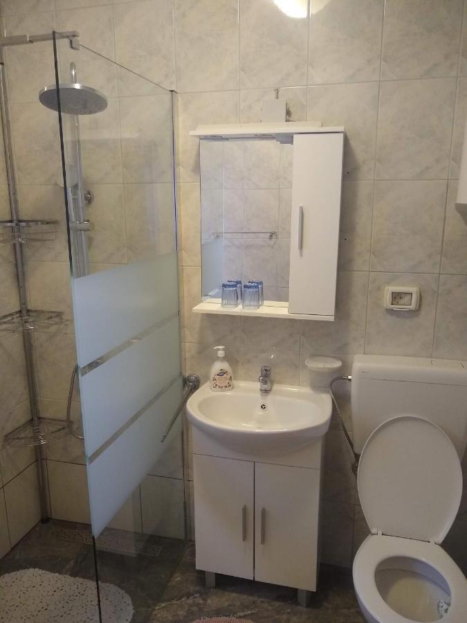 Holiday Home Bura Ρόβινι Εξωτερικό φωτογραφία
