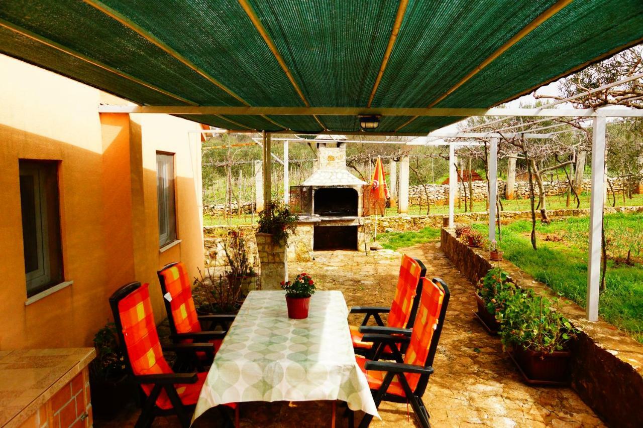 Holiday Home Bura Ρόβινι Εξωτερικό φωτογραφία